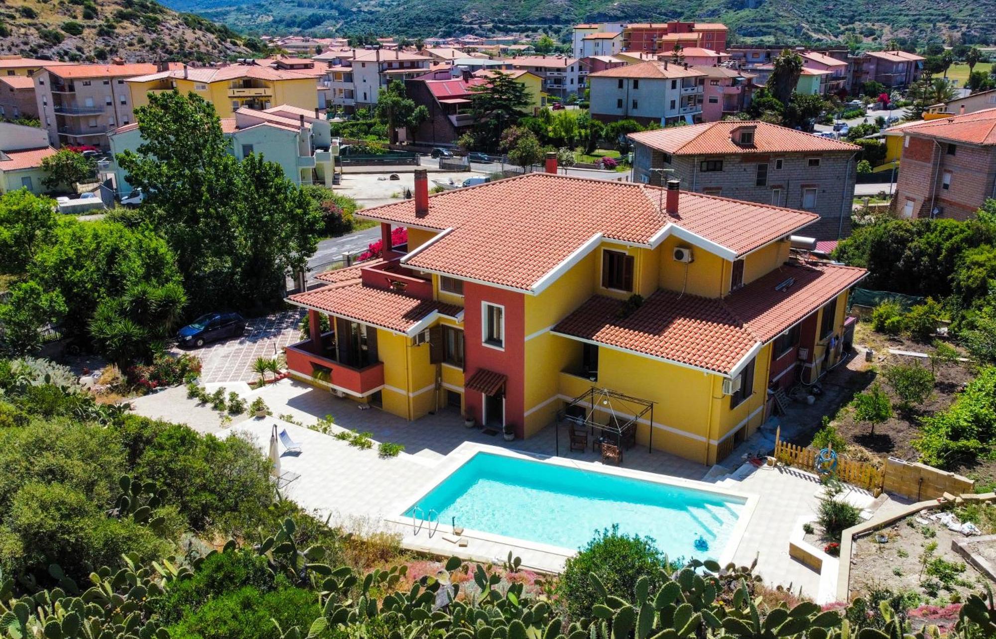 Le Pavoncelle Hotel Bosa Buitenkant foto